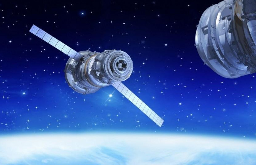 卫星轨道、频段成为卫星通信关键资源